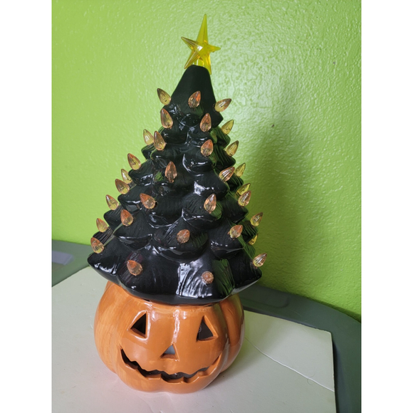 Jack-o'-Lantern star Topped Black Halloween Led Tree Mr Christmas Pumpkin Decor - Picture 1 of 7